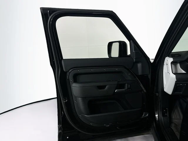 New 2025 Black Land Rover S image 11