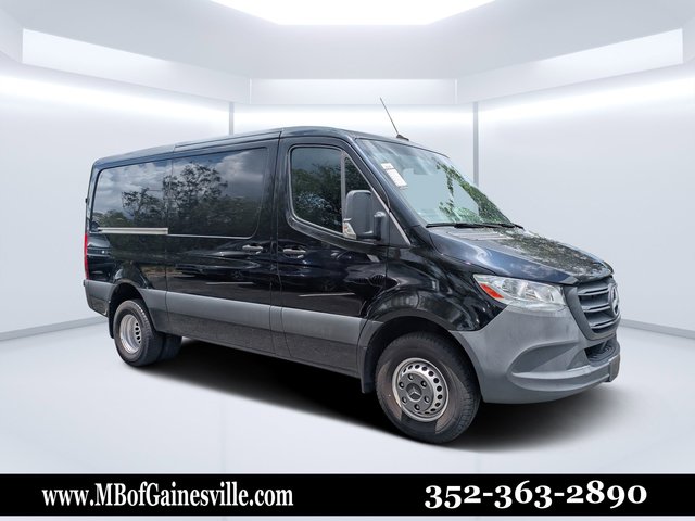 2024 Mercedes-Benz Sprinter Cargo Van Cargo 144 WB