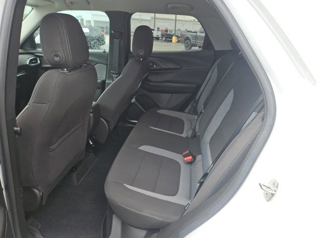 Used 2022 Summit White Chevrolet LT image 31