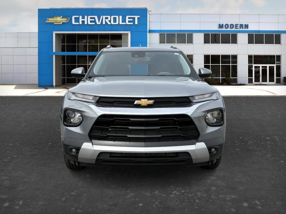 Used 2023 Sterling Gray Metallic Chevrolet LT image 7