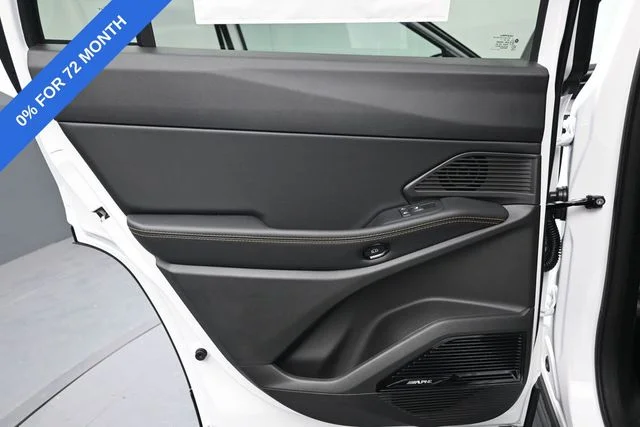 New 2026 Bright White Clearcoat Jeep Laredo image 30