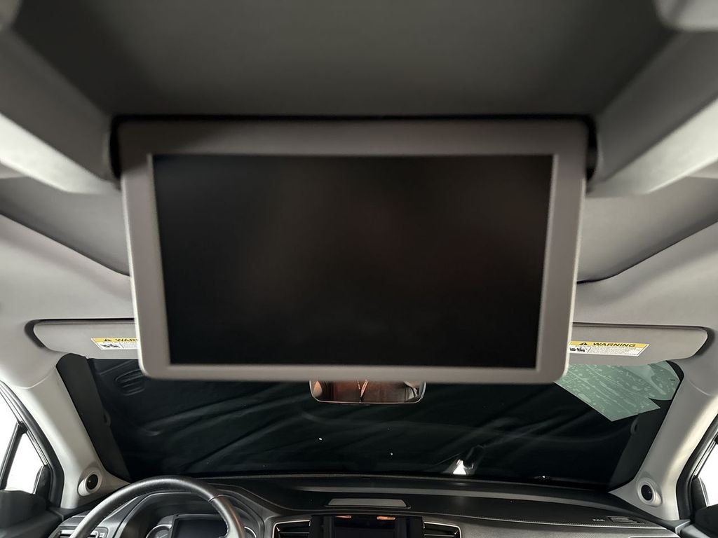 2022 Honda Pilot Touring - Photo 31