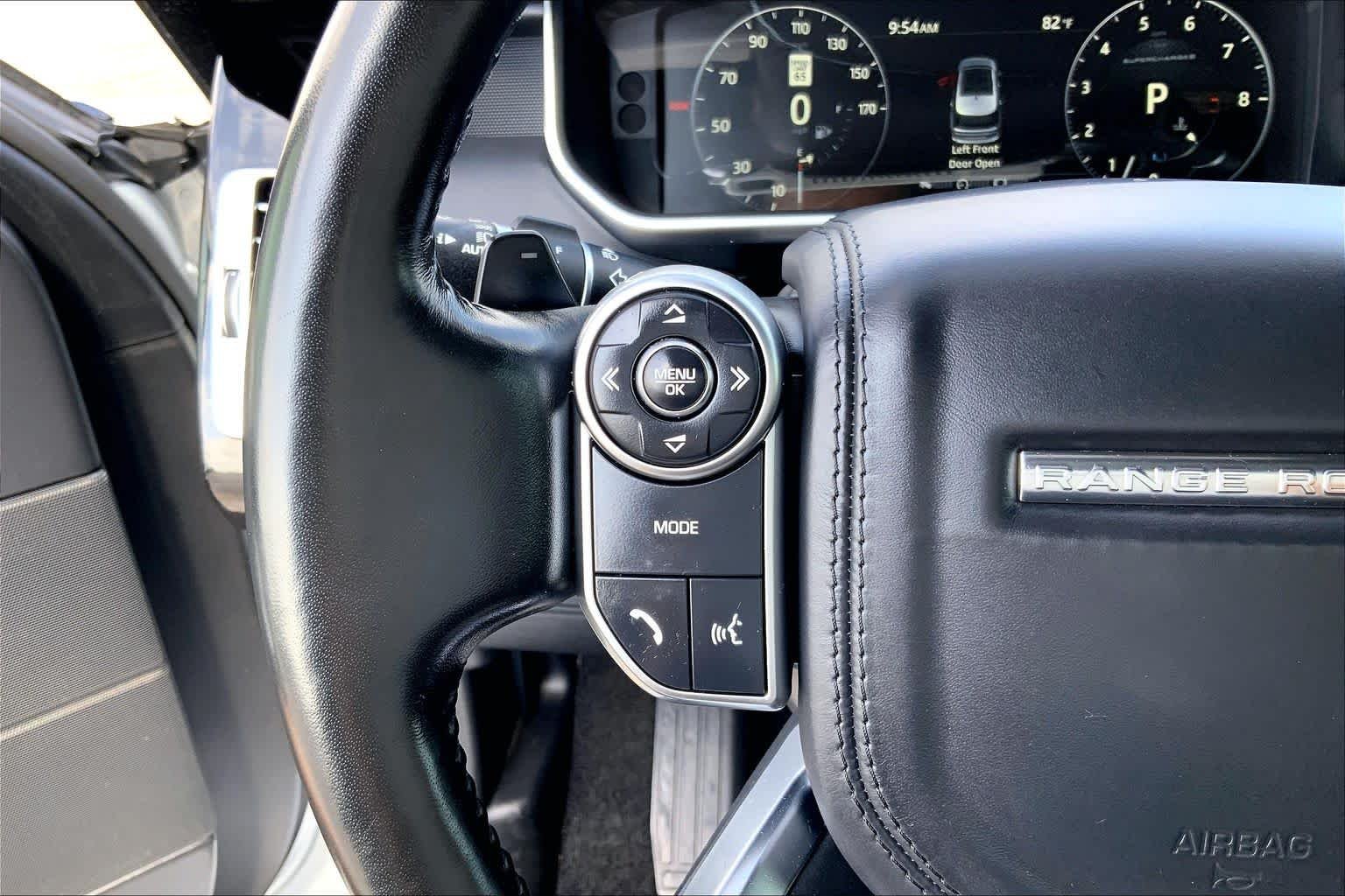 Used 2017 Silicon Silver Metallic Land Rover  image 21