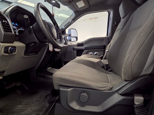 Used 2019 White Ford XLT image 13