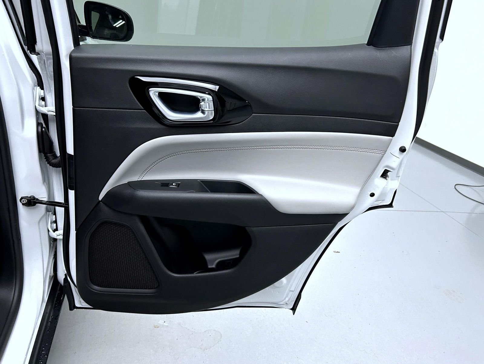 New 2026 Bright White Clearcoat Jeep Limited image 17