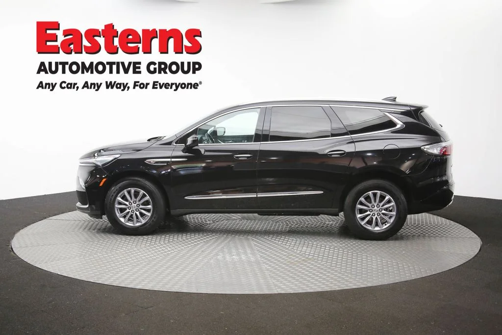 Used 2023 Black Buick Essence image 62