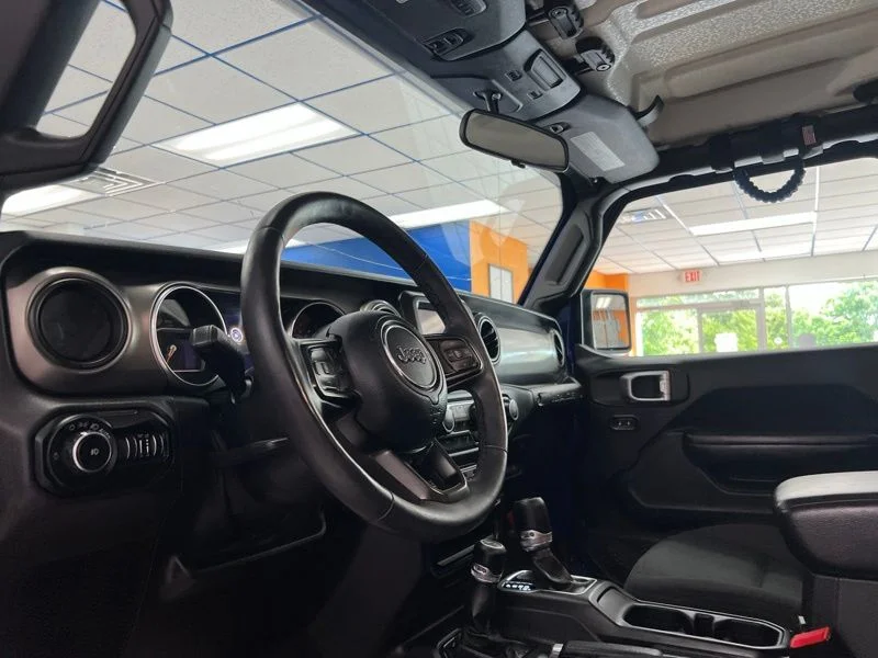 Used 2019 Blue Jeep Unlimited Sport S image 18