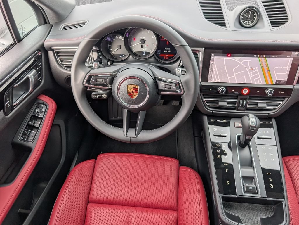 2026 Porsche Macan S - Photo 19