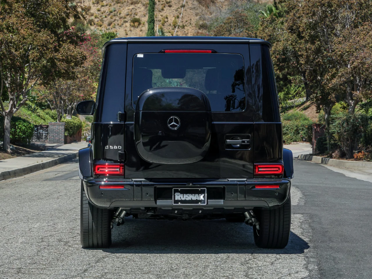 New 2027 Black Mercedes-Benz G 580 4MATIC® image 6