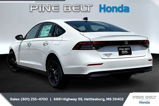 2025 Honda Accord SE - Photo 14
