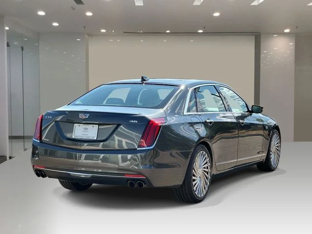 Used 2017 Gray Cadillac 3.6L image 4