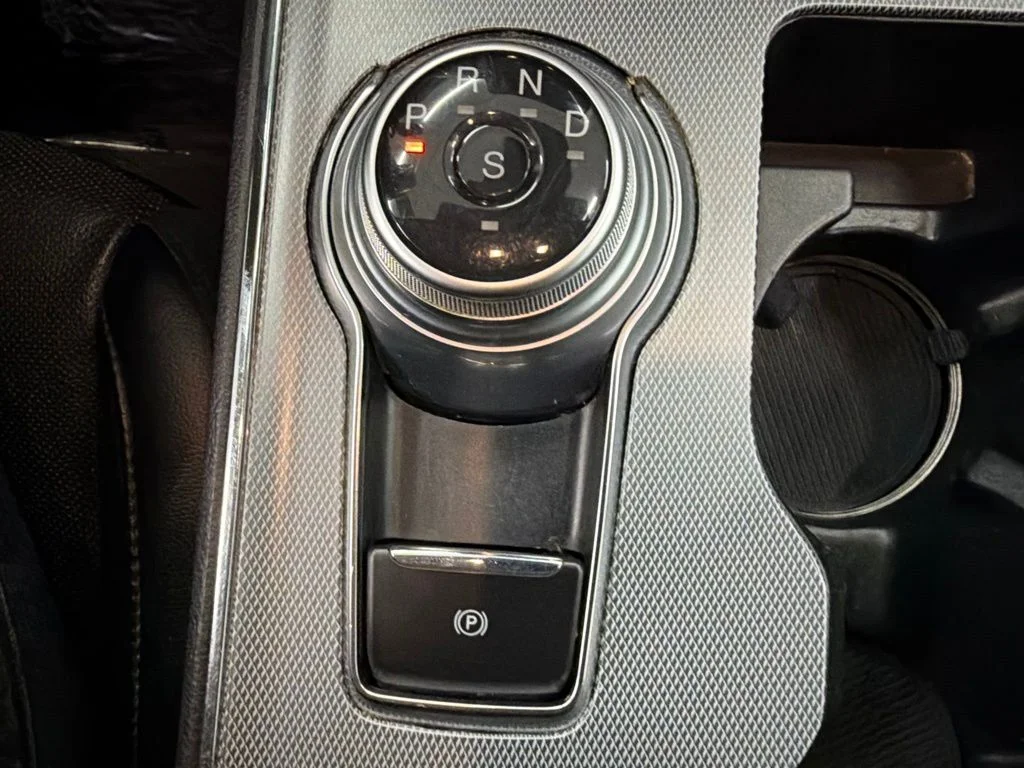 Used 2022 Silver Ford Titanium image 20
