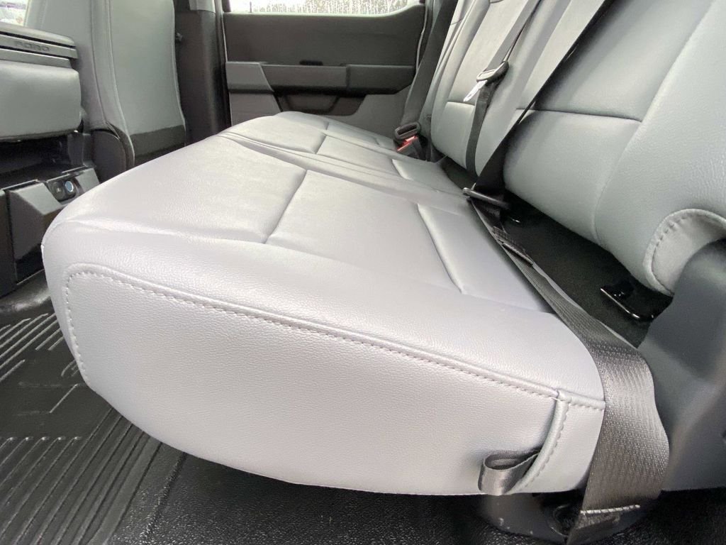 New 2026 Oxford White Ford F-450® XL image 10