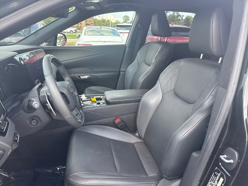 Used 2024 Black Lexus 350 Premium image 13