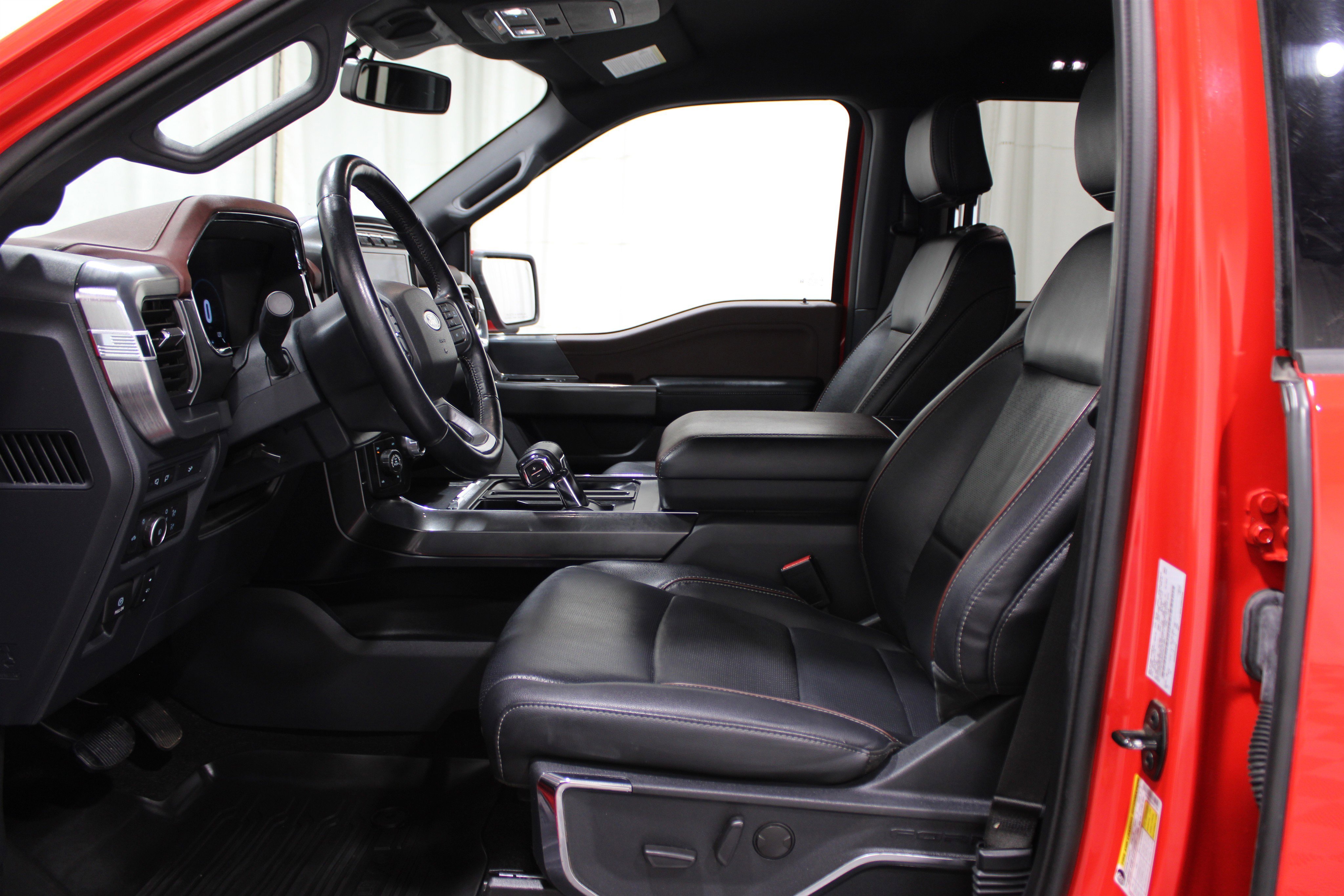 2022 Ford F-150 Lariat photo 3