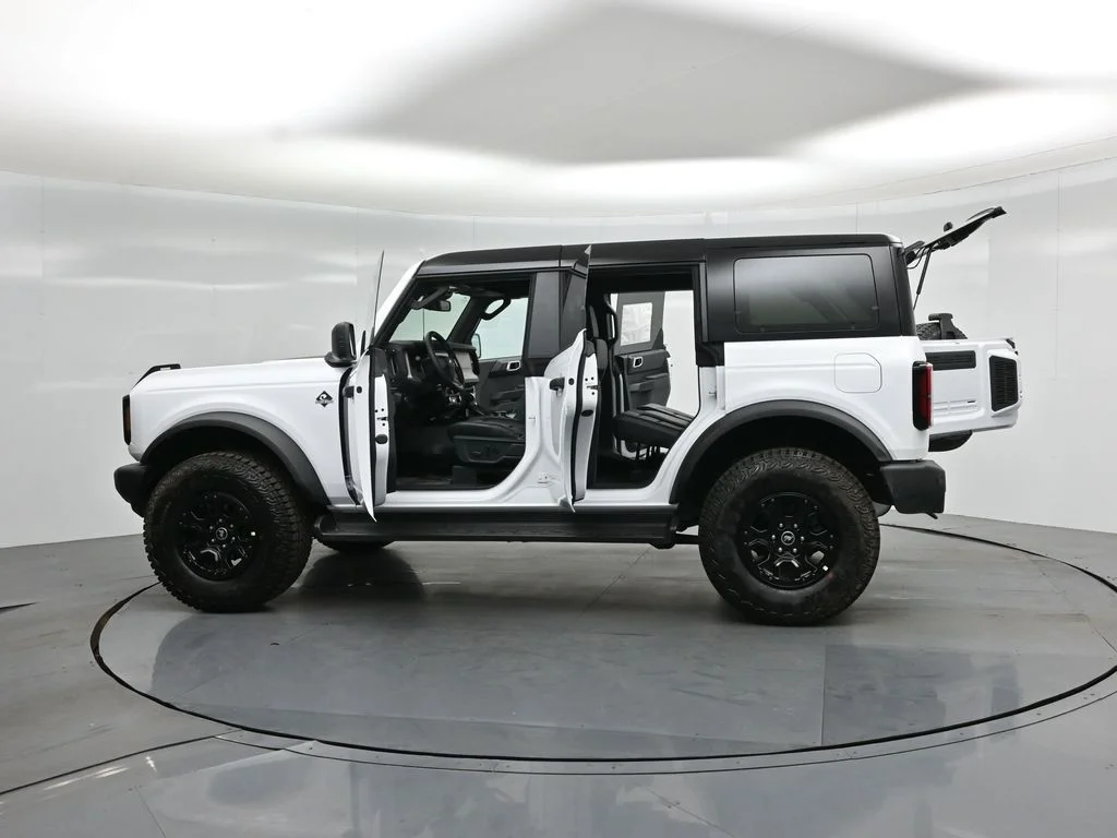 New 2026 Oxford White Ford Outer Banks image 36