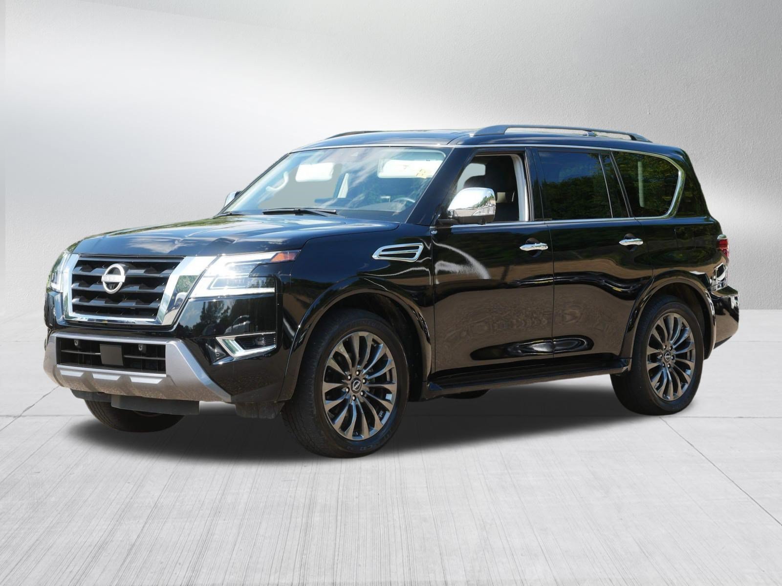 Used 2024 Super Black Nissan Platinum image 3