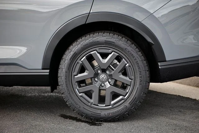 New 2026 Urban Gray Pearl Honda TrailSport image 9