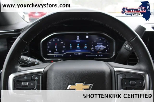 Used 2023 Gray Chevrolet LT image 25