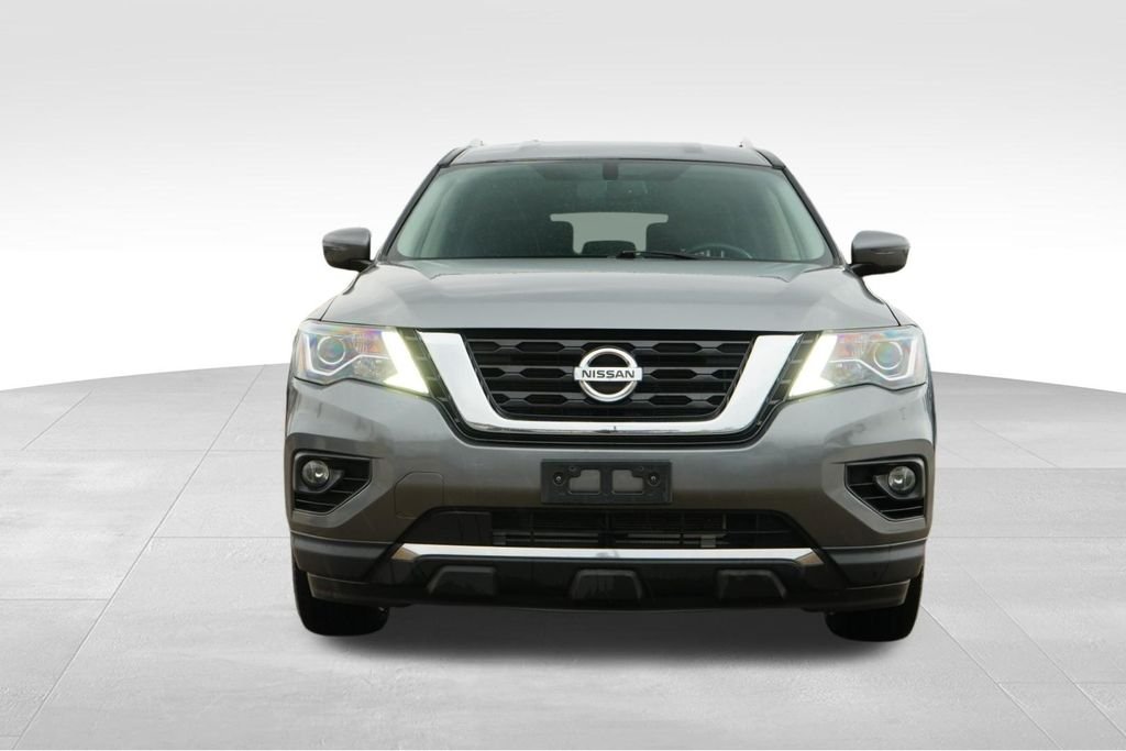 Used 2019 Nissan Pathfinder SV with VIN 5N1DR2MM2KC639588 for sale in Mount Pleasant, WI