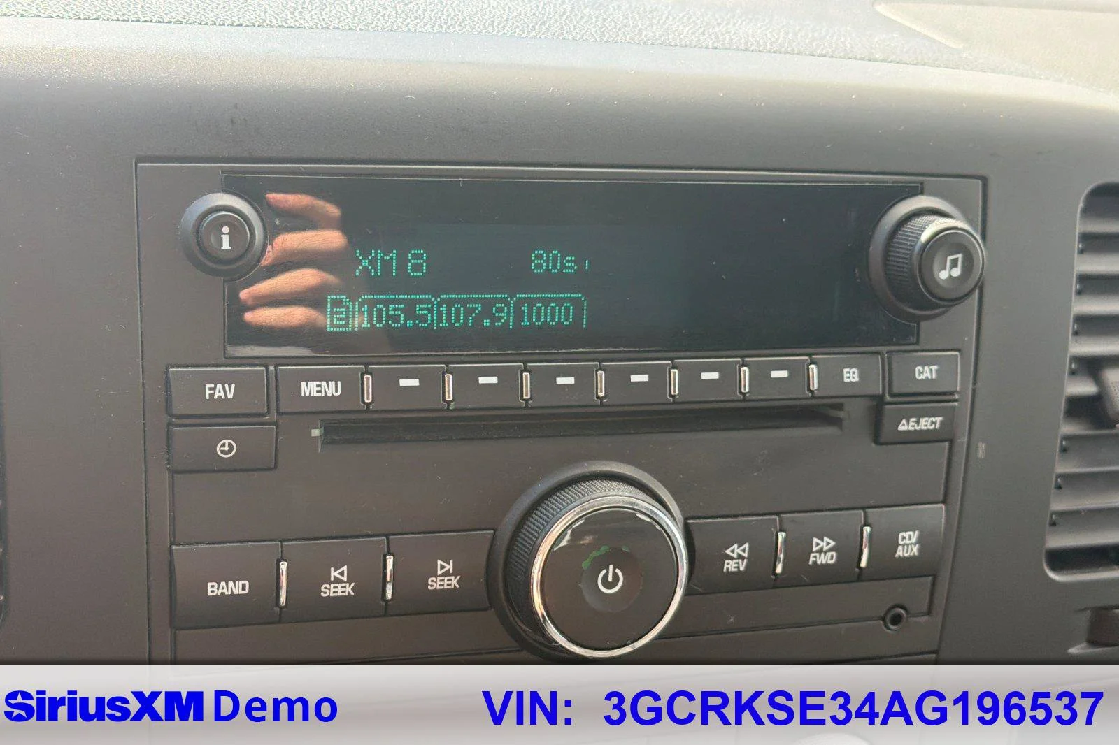 Used 2010 Blue Granite Metallic Chevrolet LT image 22