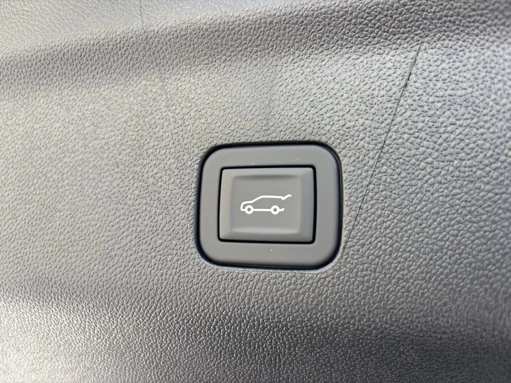 2026 Chevrolet Tahoe High Country - Photo 18