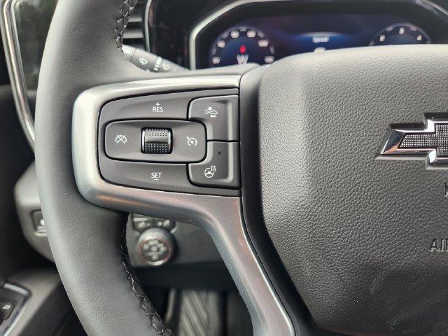 New 2026 Sterling Gray Metallic Chevrolet LT image 29