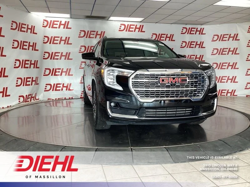 Used 2023 Black GMC Denali image 1