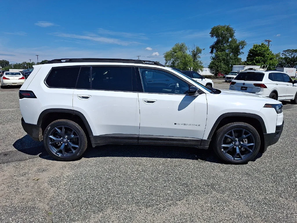 New 2026 Bright White Clear-Coat Exterior Paint Jeep 85th Anniversary image 9