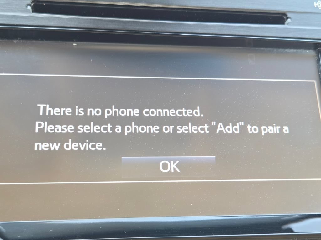 Certified Used 2018 Creme Brulee Toyota XLE Premium image 14