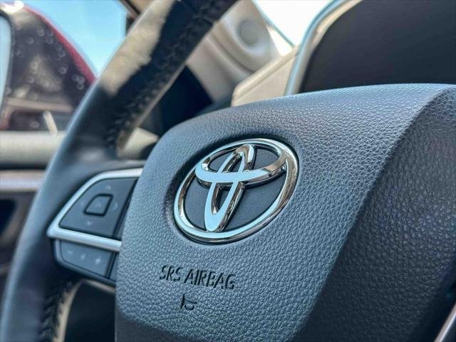 Certified Used 2024 RUBY FLARE PEARL Toyota  image 32