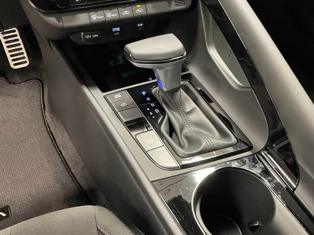 New 2025 Abyss Black Hyundai SEL Sport image 31