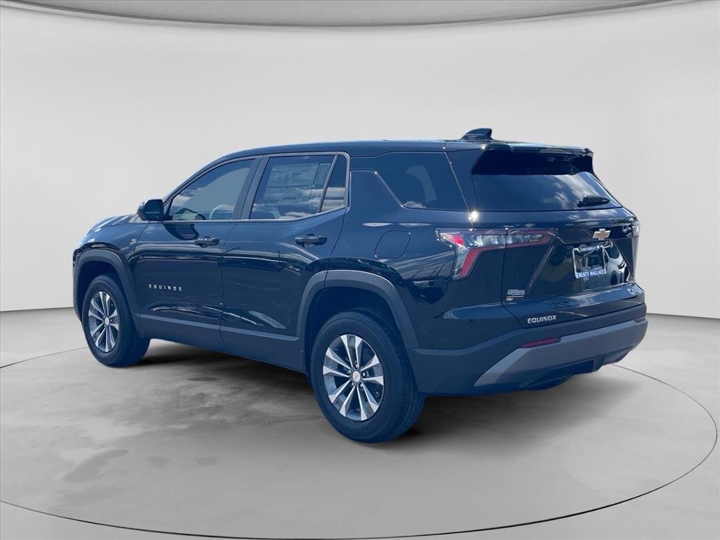 New 2026 Mosaic Black Metallic Chevrolet LT image 5
