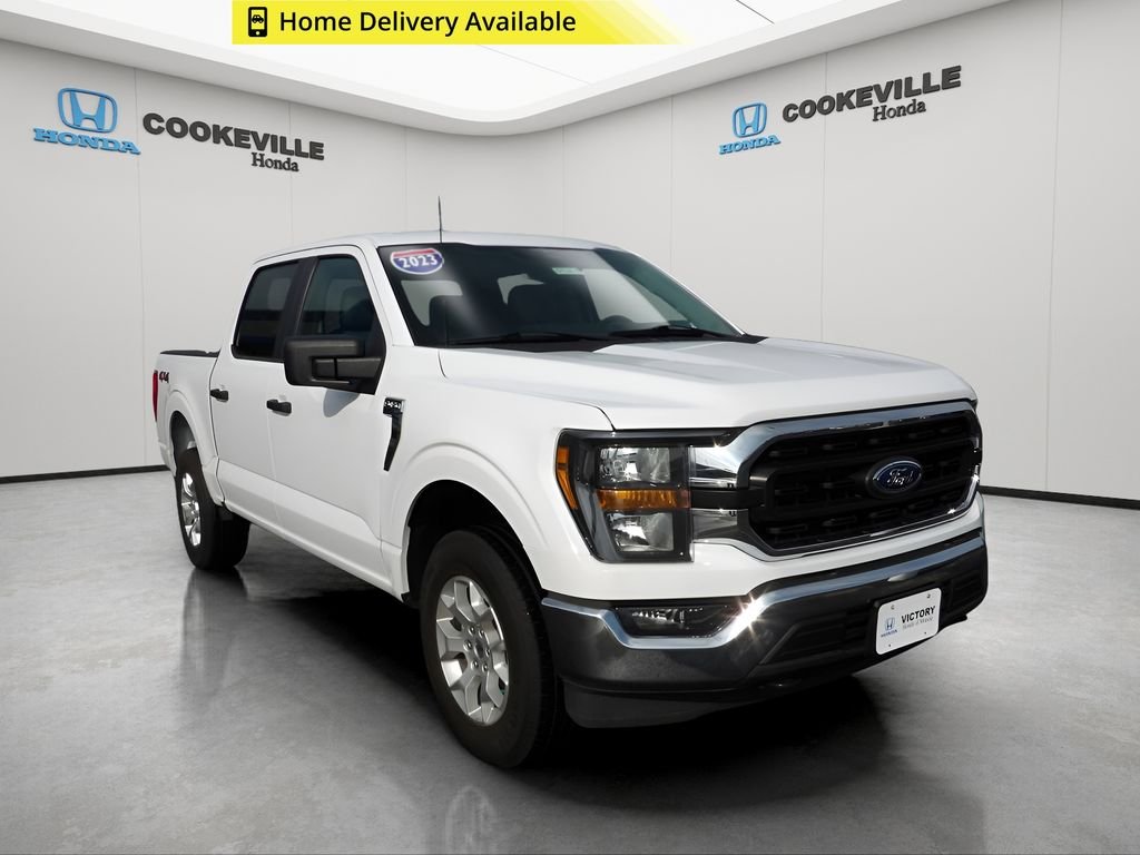 Used 2023 Oxford White Ford XLT image 1