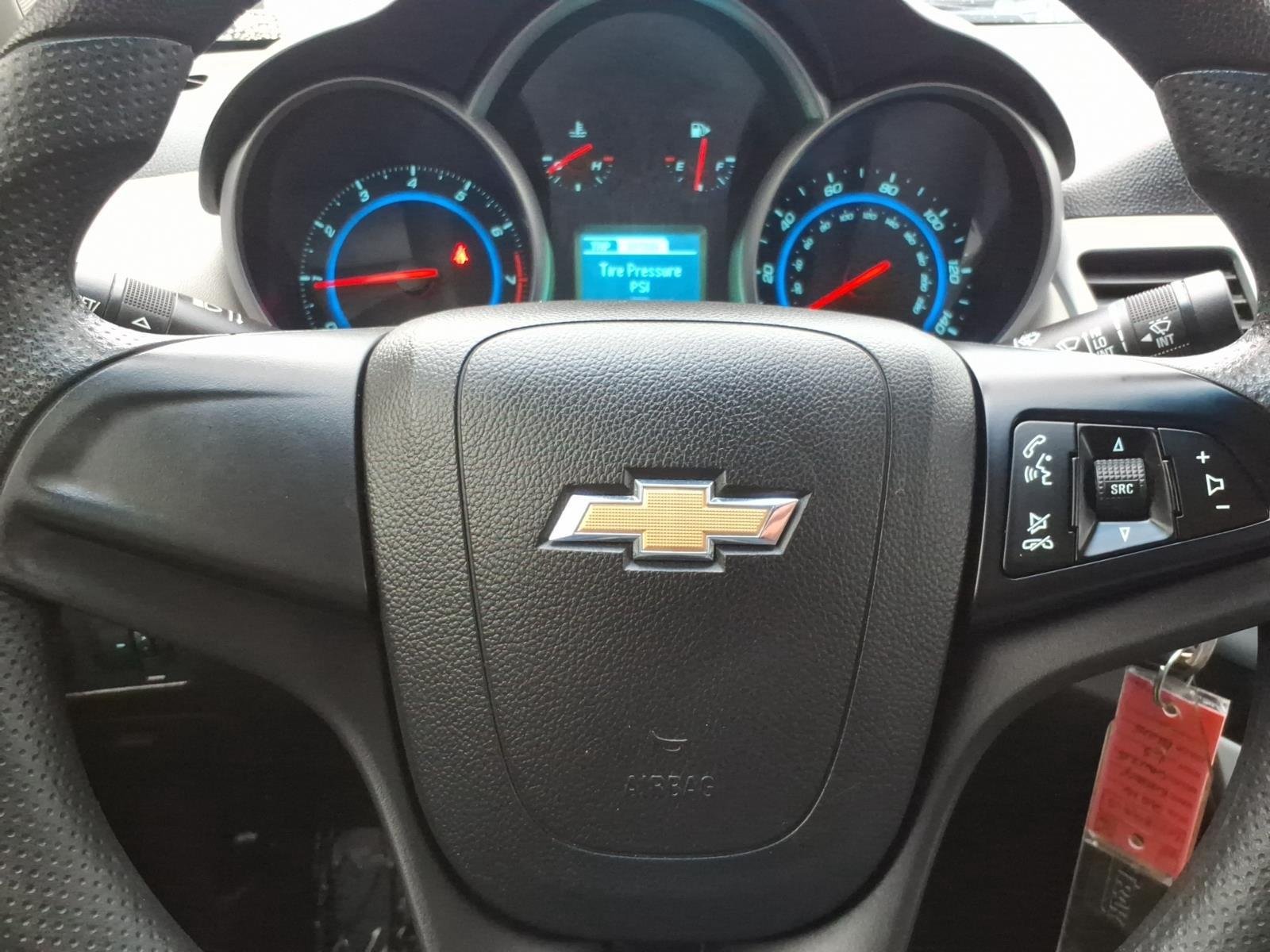 Used 2016 Blue Ray Metallic Chevrolet LS image 13