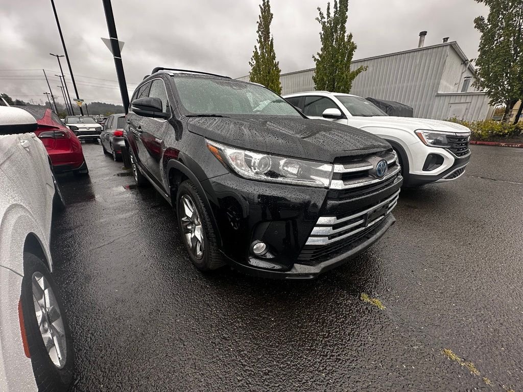 Used 2018 Black Toyota Limited Platinum image 15