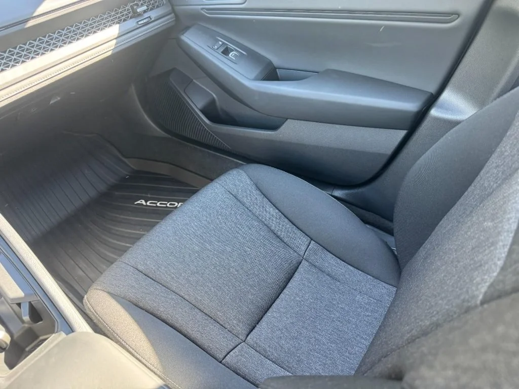Certified Used 2026  Honda SE image 16