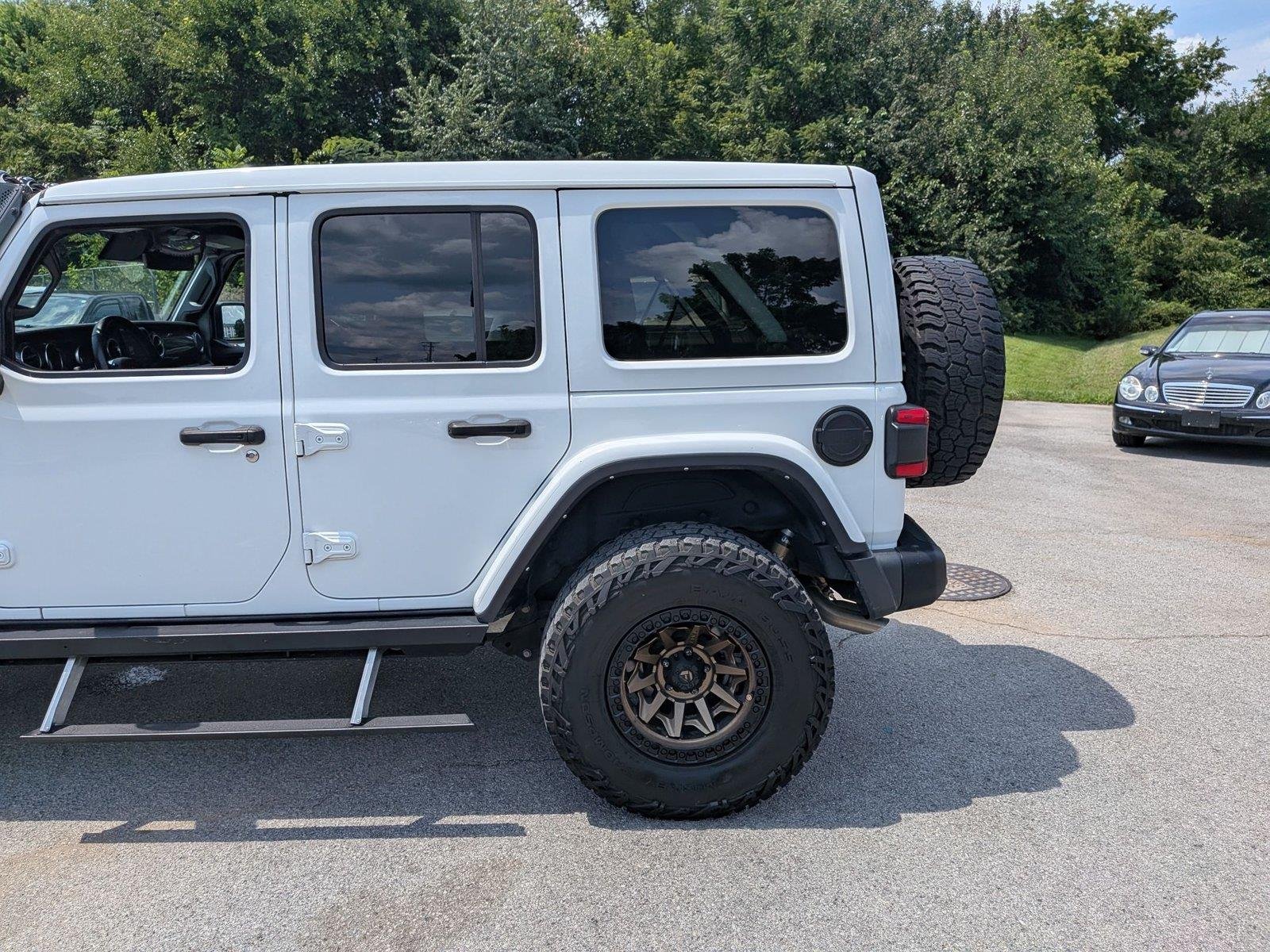 Used 2021 Bright White Clearcoat Jeep Unlimited Rubicon 392 image 12