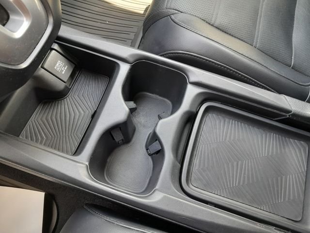 Used 2018  Honda Touring image 27