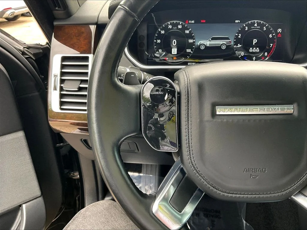 Used 2022 Santorini Black Metallic Land Rover Westminster image 11