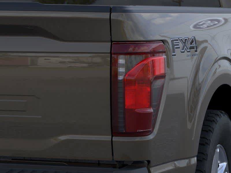 New 2026 Marsh Gray Ford XLT image 21