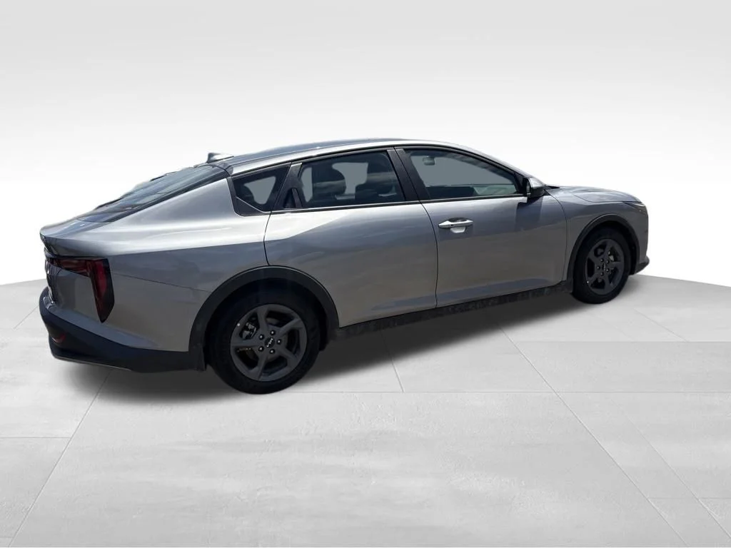 Used 2025 Gray Kia LXS image 19