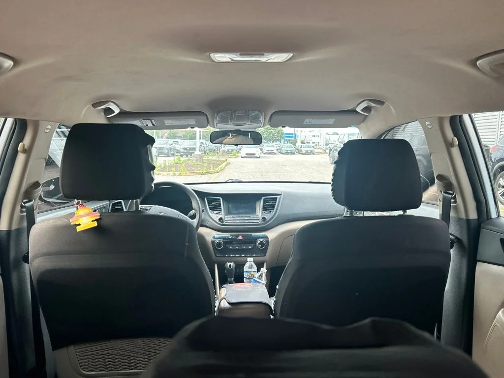 Used 2018 White Hyundai SEL image 13