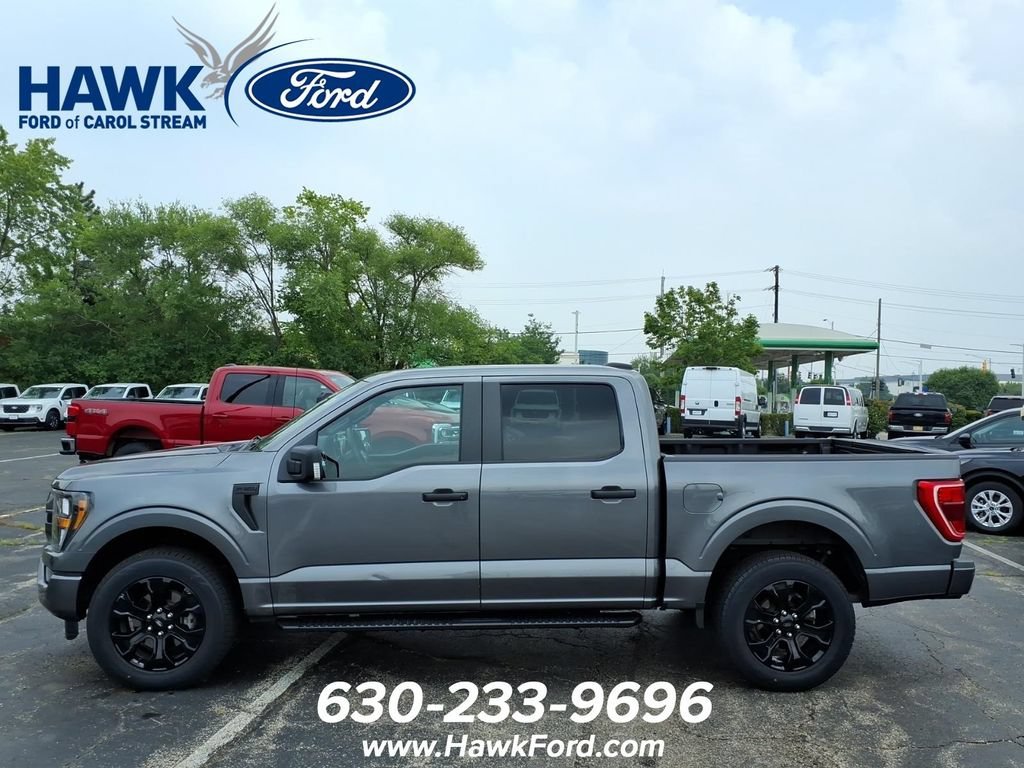 Used 2023 Gray Ford XL image 4