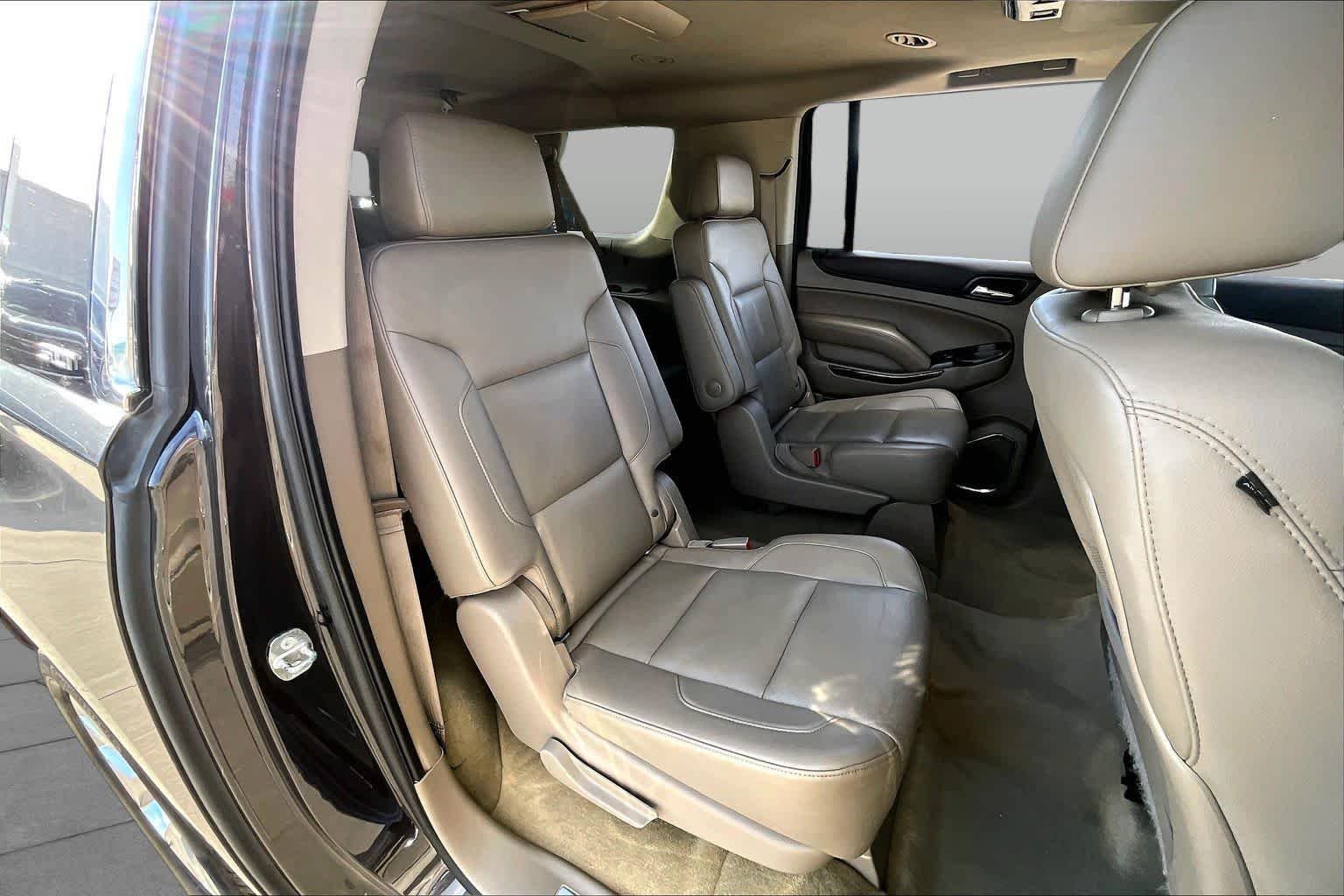 Used 2015 Iridium Metallic GMC SLT image 19