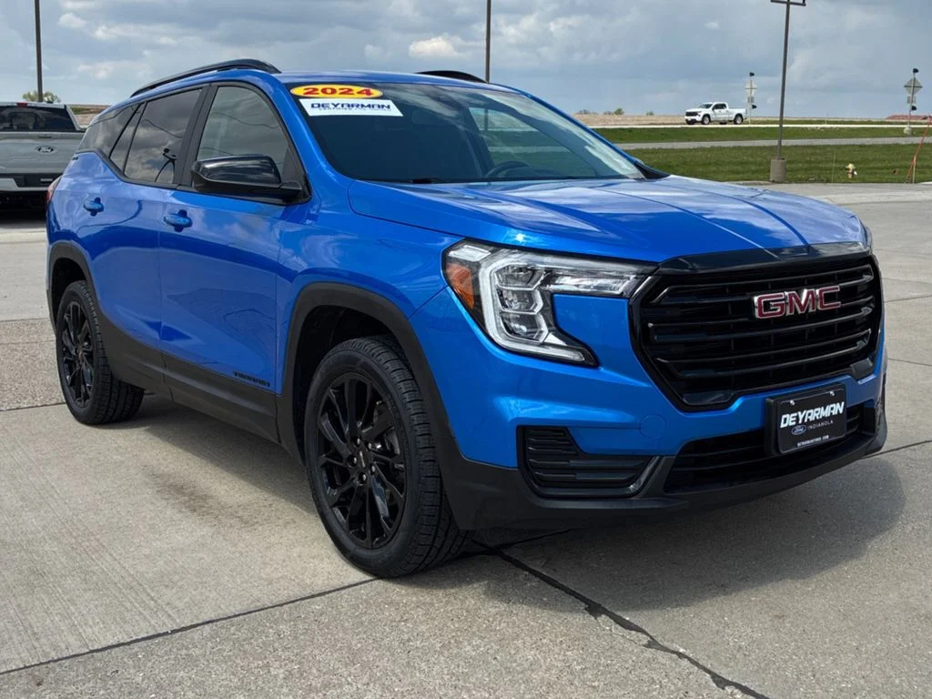 2024 GMC Terrain SLE AWD's photo