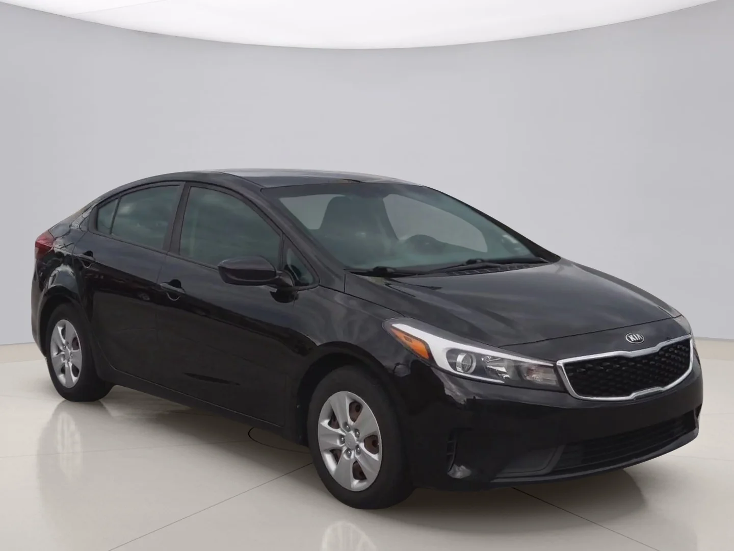 Used 2018 Black Kia LX image 7