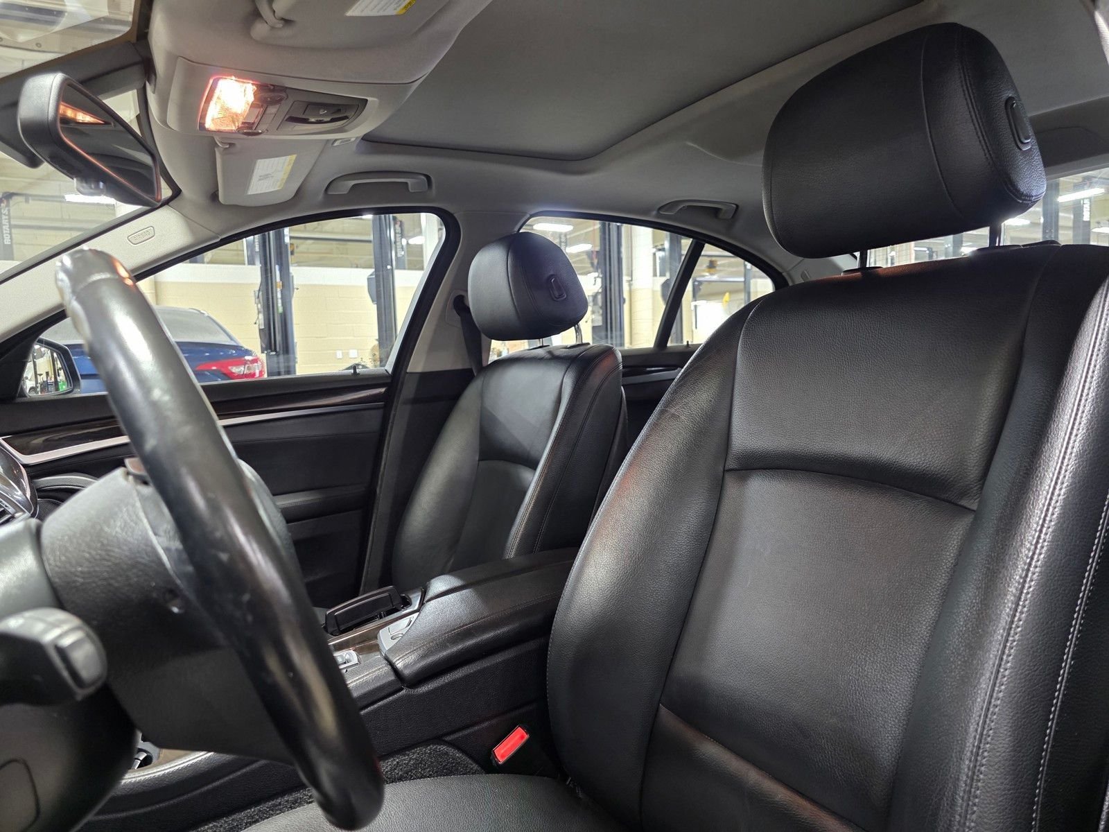 Used 2015 Jet Black BMW 528i image 22