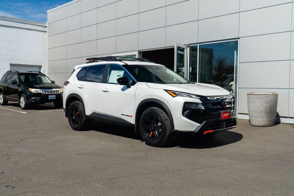 New 2026 Everest White Pearl TriCoat Nissan Rock Creek® image 29