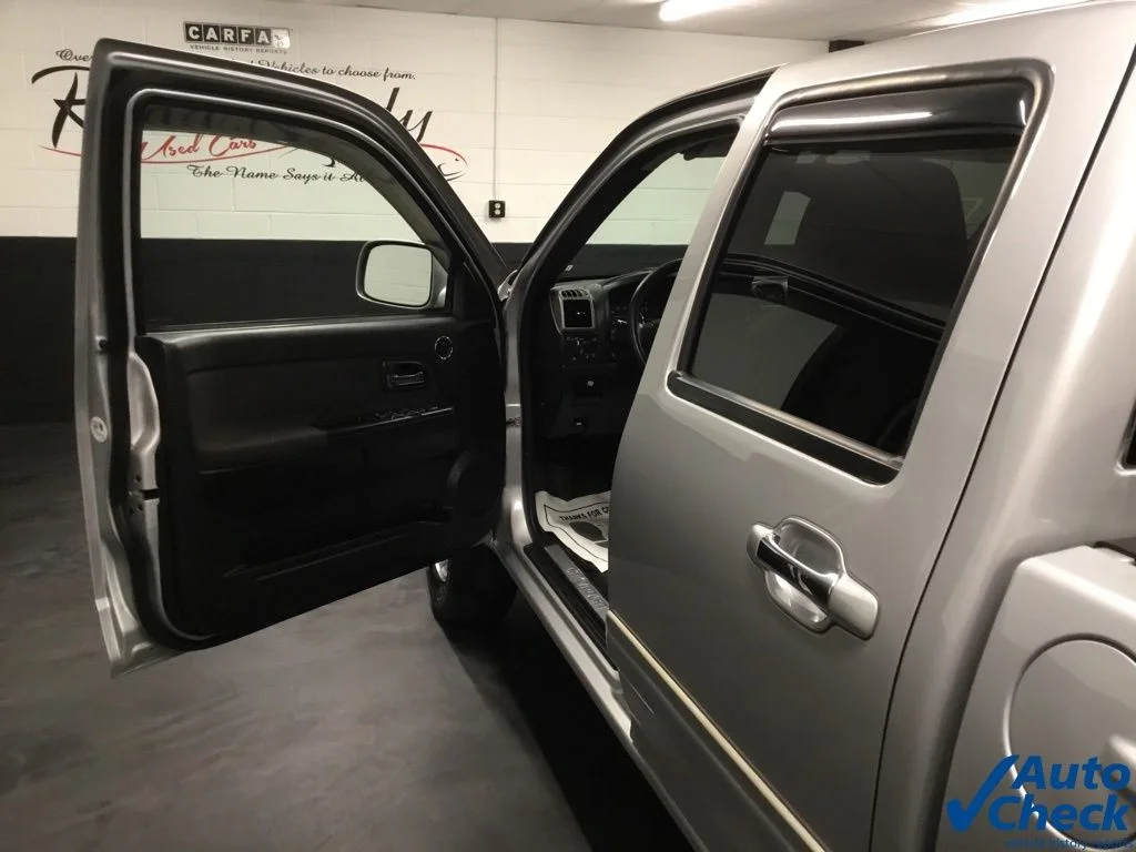 Used 2012 Silver Chevrolet 1LT image 26